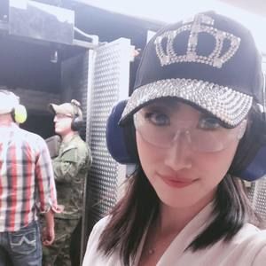 Meet your Posher, Sunny